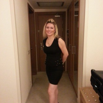 Dyna - Escort à Schindellegi Profil de Dyna, 44 ans, Escort à Schindellegi (Schwytz)